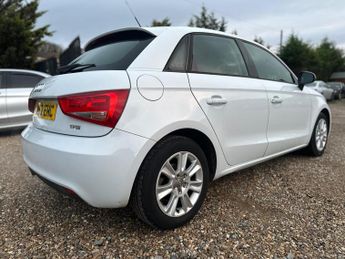 Audi A1 1.4 TFSI CoD Sport Sportback S Tronic Euro 5 (s/s) 5dr