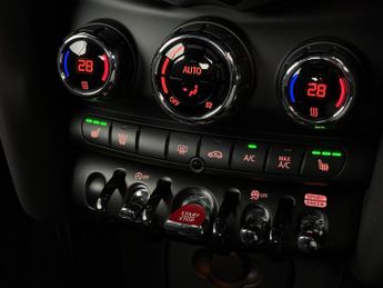 MINI Convertible 1.5 Cooper Exclusive Steptronic Euro 6 (s/s) 2dr