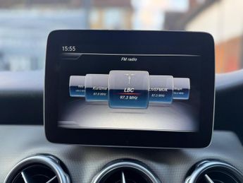 Mercedes-Benz GLA 1.6 GLA180 Urban Edition 7G-DCT Euro 6 (s/s) 5dr