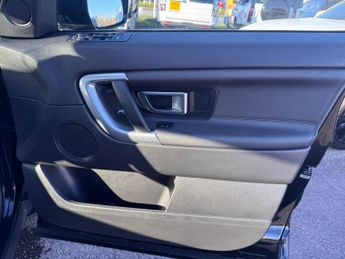 Land Rover Discovery Sport 2.0 D180 MHEV HSE SUV 5dr Diesel Auto 4WD Euro 6 (s/s) (180 ps)