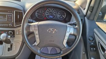 Hyundai i800 2.5 CRDi SE MPV 5dr Diesel Auto Euro 6 (170 ps)