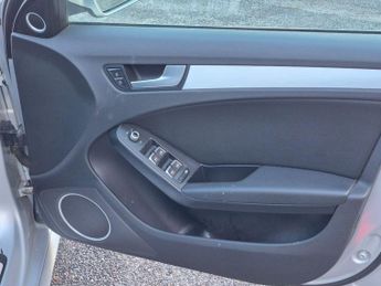 Audi S4 Avant 3.0 TFSI V6 S Tronic quattro Euro 5 5dr