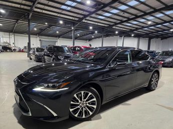Lexus ES 2.5 300h E-CVT Euro 6 (s/s) 4dr