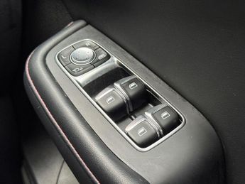 MG MG HS 1.5 T-GDI 16.6kWh SE Auto Euro 6 (s/s) 5dr