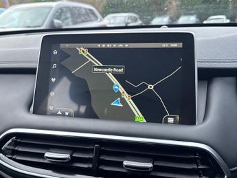 MG MG HS 1.5 T-GDI 16.6kWh SE Auto Euro 6 (s/s) 5dr