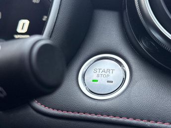 MG MG HS 1.5 T-GDI 16.6kWh SE Auto Euro 6 (s/s) 5dr