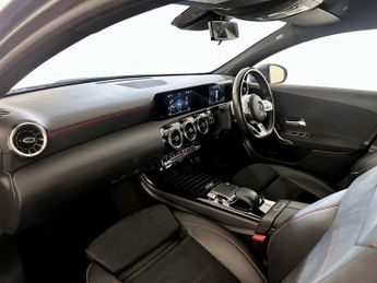 Mercedes-Benz A Class 1.3 A200 AMG Line 7G-DCT Euro 6 (s/s) 5dr