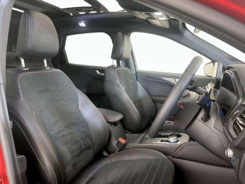 Ford Kuga 2.5 EcoBoost Duratec 14.4kWh ST-Line X CVT Euro 6 (s/s) 5dr