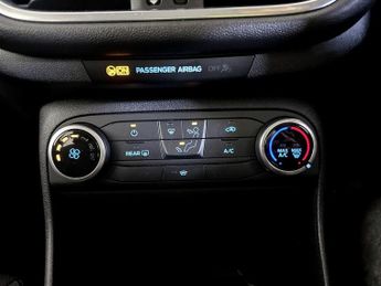 Ford Fiesta 1.0T EcoBoost MHEV Trend Euro 6 (s/s) 5dr