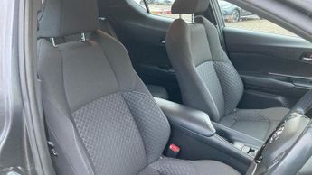 Toyota C-HR 1.8 VVT-h Icon CVT Euro 6 (s/s) 5dr