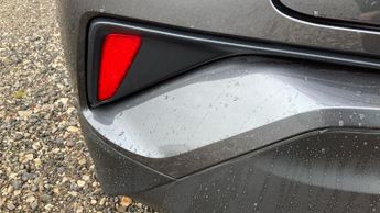 Toyota C-HR 1.8 VVT-h Icon CVT Euro 6 (s/s) 5dr