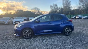 Toyota Yaris 1.5 VVT-h Design E-CVT Euro 6 (s/s) 5dr