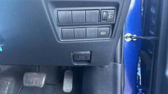 Toyota Yaris 1.5 VVT-h Design E-CVT Euro 6 (s/s) 5dr