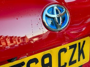 Toyota Yaris 1.5 VVT-h Icon E-CVT Euro 6 (s/s) 5dr