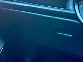 Toyota Yaris 1.5 VVT-h Icon E-CVT Euro 6 (s/s) 5dr