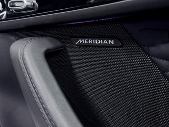 Jaguar F-Type 5.0 V8 R 75 Coupe 2dr Petrol Auto AWD Euro 6 (s/s) (575 ps)