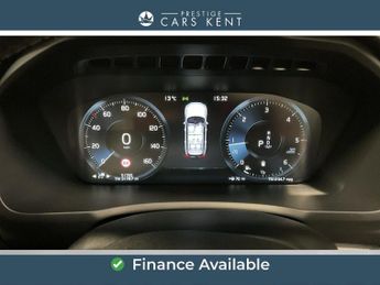 Volvo XC90 Momentum B5 AWD (235 hp) Auto