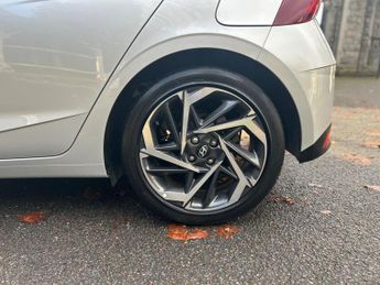 Hyundai i20 1.0 T-GDi MHEV Premium DCT Euro 6 (s/s) 5dr