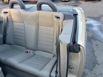 Renault Megane 2.0 VVT Privilege 2dr