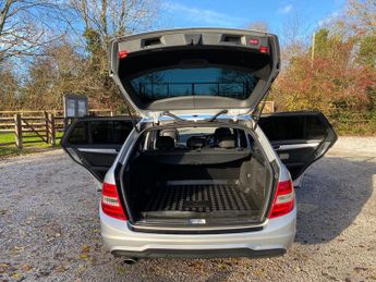 Mercedes-Benz C Class 2.1 C200 CDI BlueEfficiency Sport G-Tronic+ Euro 5 (s/s) 5dr