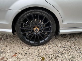 Mercedes-Benz C Class 2.1 C200 CDI BlueEfficiency Sport G-Tronic+ Euro 5 (s/s) 5dr