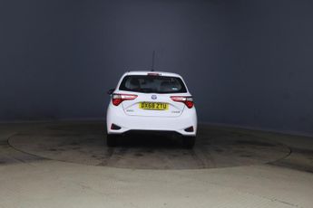 Toyota Yaris 1.5 VVT-h Icon Tech E-CVT Euro 6 (s/s) 5dr