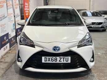 Toyota Yaris 1.5 VVT-h Icon Tech E-CVT Euro 6 (s/s) 5dr