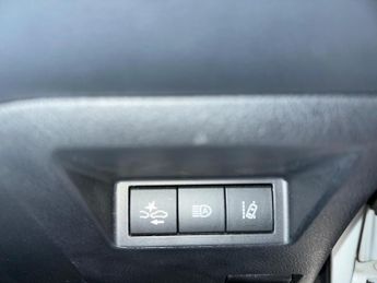 Toyota Yaris 1.5 VVT-h Icon Tech E-CVT Euro 6 (s/s) 5dr