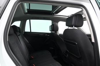 Volkswagen Tiguan 2.0 TDI SEL DSG Euro 6 (s/s) 5dr