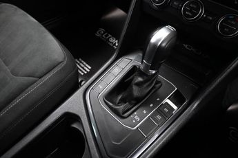Volkswagen Tiguan 2.0 TDI SEL DSG Euro 6 (s/s) 5dr