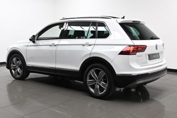 Volkswagen Tiguan 2.0 TDI SEL DSG Euro 6 (s/s) 5dr