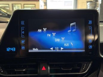 Toyota C-HR 1.8 VVT-h Icon CVT Euro 6 (s/s) 5dr