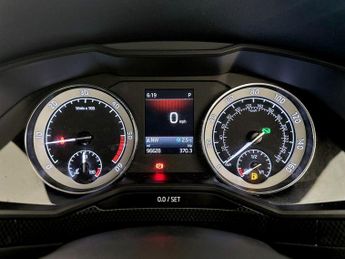 Skoda Superb 2.0 TDI SportLine Plus DSG Euro 6 (s/s) 5dr