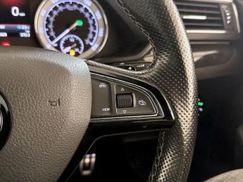 Skoda Superb 2.0 TDI SportLine Plus DSG Euro 6 (s/s) 5dr