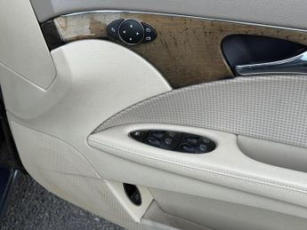Mercedes-Benz E Class 3.2 E320 Avantgarde 4dr