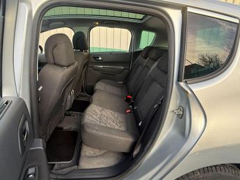 Peugeot 3008 1.6 VTi Envy Euro 5 5dr