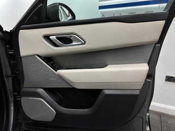 Land Rover Range Rover Velar 2.0 D240 R-Dynamic SE Auto 4WD Euro 6 (s/s) 5dr