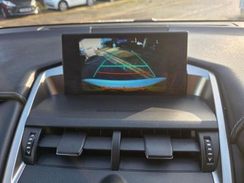 Lexus NX 2.5 300h SE E-CVT 4WD Euro 6 (s/s) 5dr