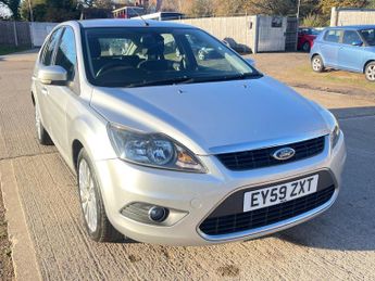 Ford Focus 1.6 TDCi DPF Titanium 5dr