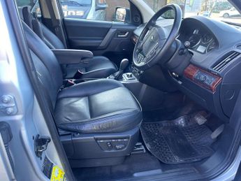 Land Rover Freelander 2 2.2 TD4 HSE Auto 4WD Euro 4 5dr