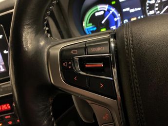 Mitsubishi Outlander 2.4h TwinMotor 13.8kWh 4h CVT 4WD Euro 6 (s/s) 5dr