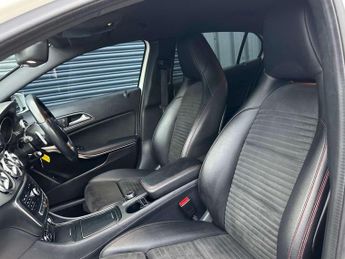 Mercedes-Benz GLA 2.1 GLA 220 AMG Line D 4Matic Auto 4WD 5dr