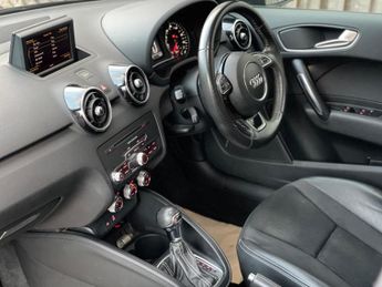 Audi A1 1.4 TFSI S line Sportback S Tronic Euro 5 (s/s) 5dr