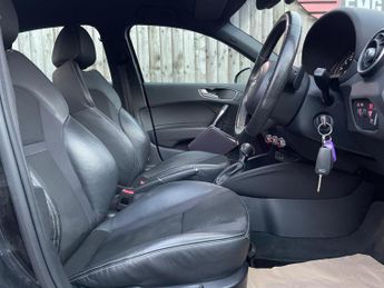 Audi A1 1.4 TFSI S line Sportback S Tronic Euro 5 (s/s) 5dr