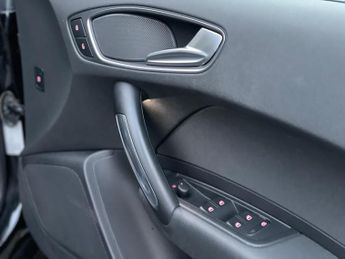 Audi A1 1.4 TFSI S line Sportback S Tronic Euro 5 (s/s) 5dr