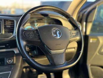 Vauxhall Vivaro Life Electric 50kWh Elite Auto LWB 5dr (8 Seat, 7.4kW Charger)