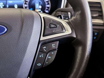 Ford Mondeo 2.0 TDCi Vignale Powershift Euro 6 (s/s) 5dr