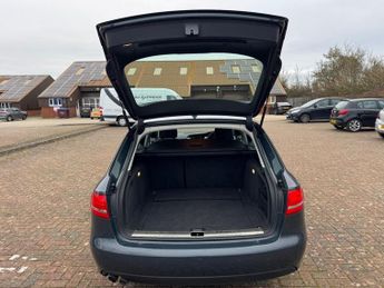 Audi A4 Avant 2.0 TDI Executive SE Multitronic Euro 4 5dr