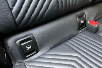 Nissan Juke 1.6 Hybrid Tekna 5dr Auto