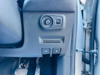 MG MG ZS 1.0 T-GDI Exclusive Auto Euro 6 5dr